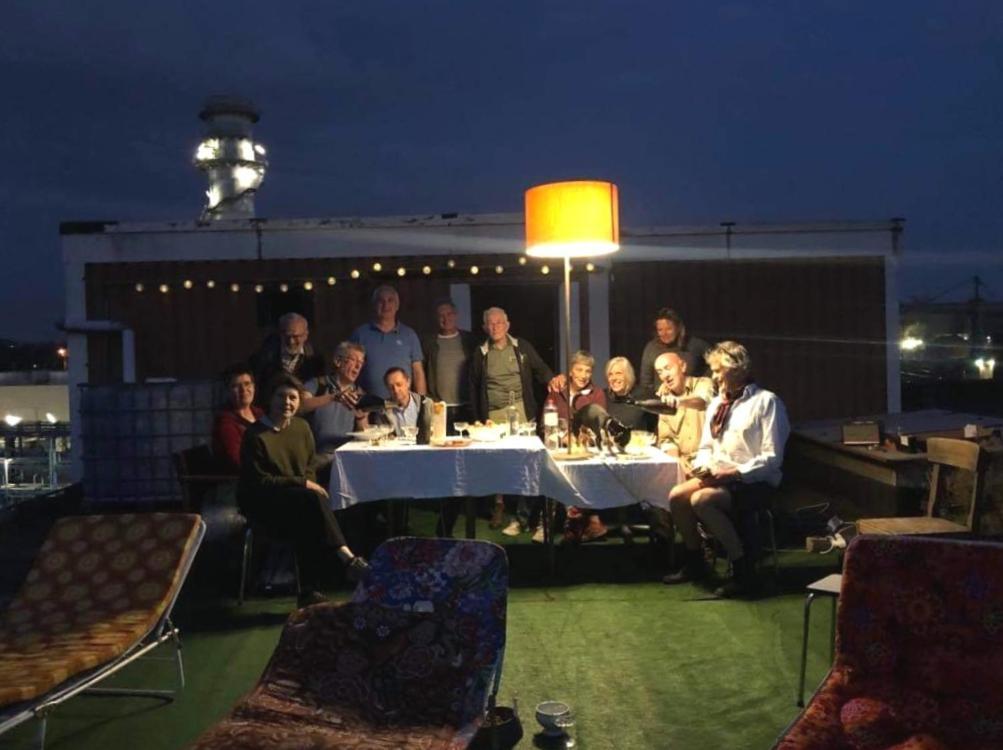 Ghostel 1St - Aventure Alternative - Guest House - Arts-Factory-Experience - For Artists, Makers And Open Minds - Attention, We Are Not A Hotel And Are Not Adapted For Everybody - Read Host Warnings Before Reservation - Www,Providence,Be Asbl Charleroi Exteriör bild